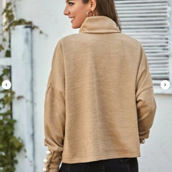 Turtleneck Buttoned Sleeves Sweater - Picture 5 of 6